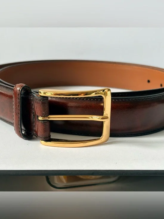 Johnston & Murphy Men's Solid Brown Dress Leather Belt w/Brass Buckle, Size 44