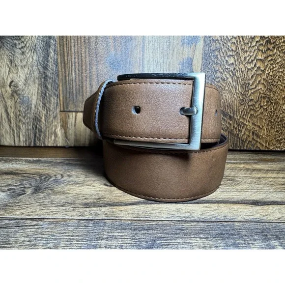 Tommy Bahama Brown Belt Sz S 30-32 Leather Lined Classic‎ Buckle