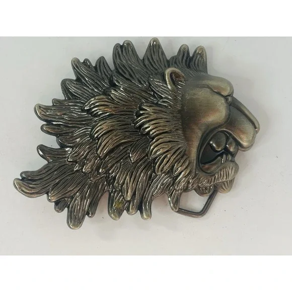 Figural‎ Cut Out Lion Head Animal Growling Unique Belt Buckle Vintage