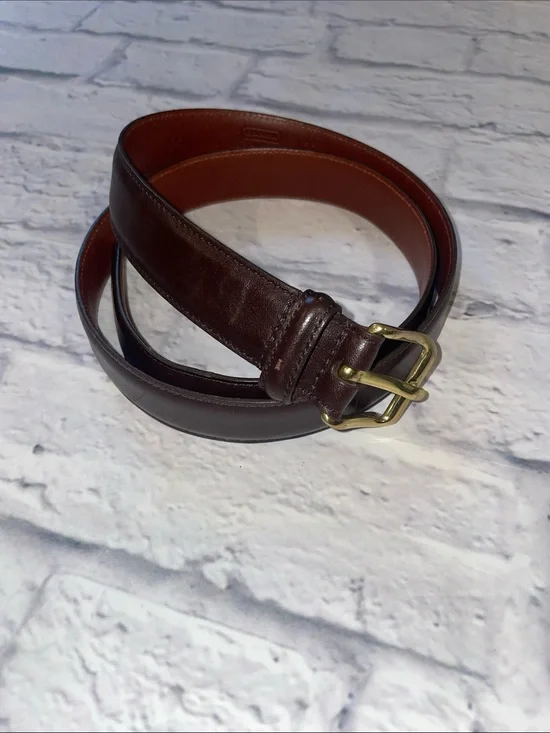 Coach Men’s Vintage Brown Leather Belt. Size 38