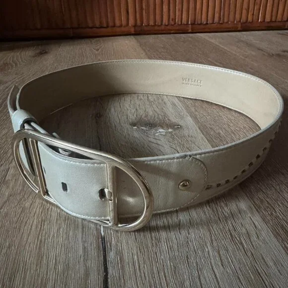 Versace Cream off white big Buckle Belt size 80/32 made in Italy‎