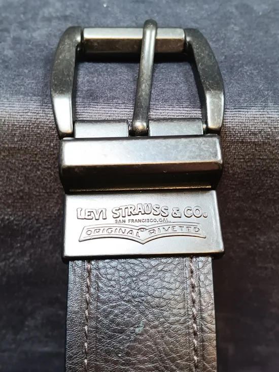 Levi Strauss & Co. Brown Leather Belt with Metal Buckle Reversable To Black