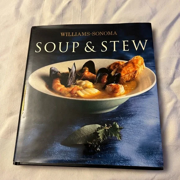 Williams Sonoma Soup & Stew Cookbook - Blue and White Cover