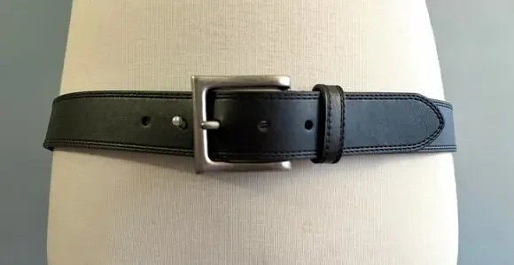 Black Genuine Leather Belt Mens sz 42