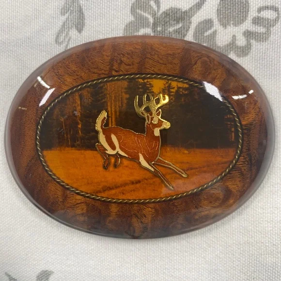 Inlaid DEER - Vintage Glossy Wood Artisan Belt Buckle - Perfect Hunters Gift!‎