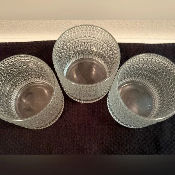 4 William Sonoma Fortessa Jupiter Short Tumblers. 10-12 oz 3 clear 1 pink