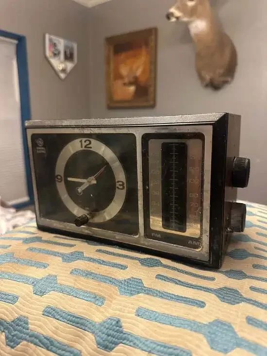 Vintage Analog MCM 70s GE Model 7-4501 Alarm Tested and Works