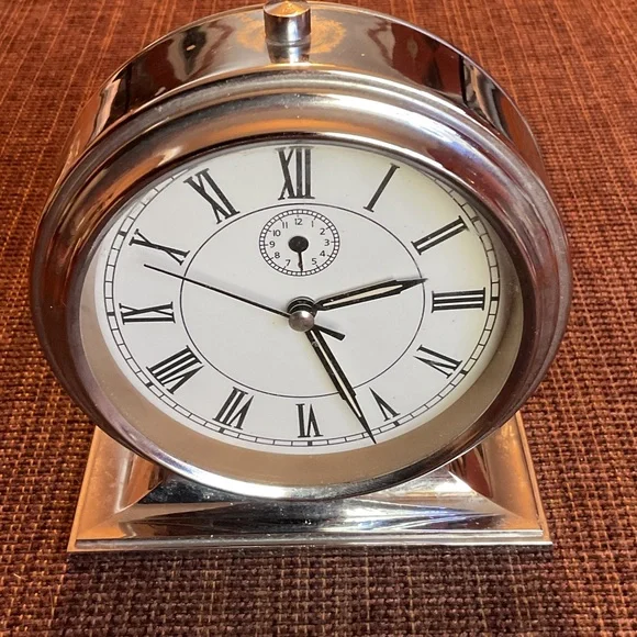 Silver Roman Numeral Table Clock