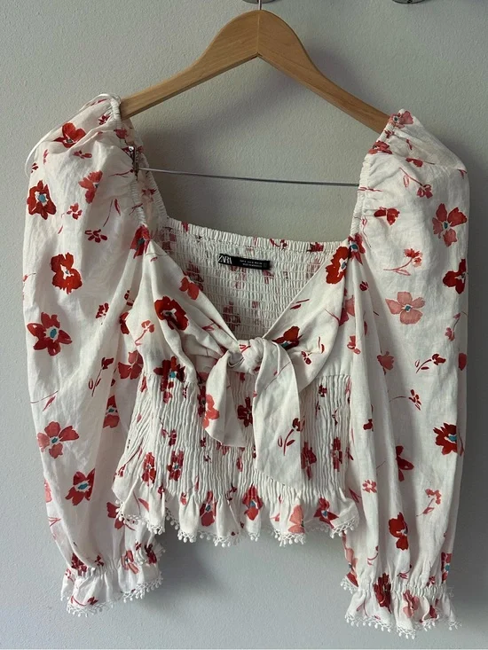 Zara White Floral Tie-Front Smocked Crop Top