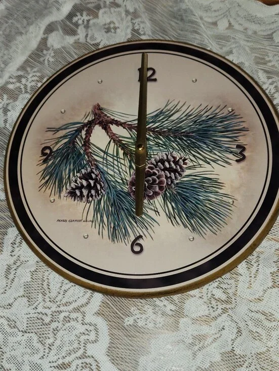Pine Cone Wall Clock - Unbranded - Green & Brown