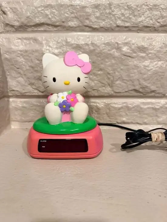 Y2K Sanrio Hello Kitty Digital Alarm Clock with Flowers