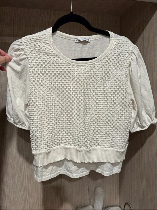 Zara Cream Crochet-Layer Puff Sleeve Knit Top