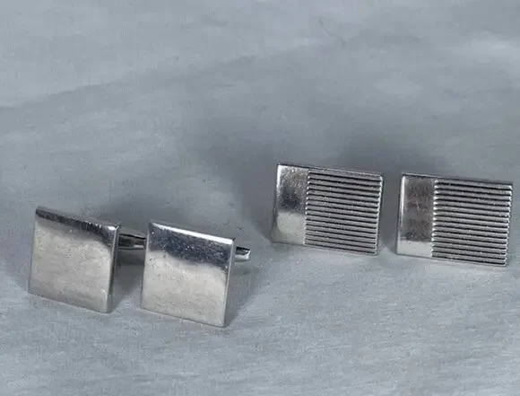 Beautiful Silver Tone Vintage SWANK Cuff Links And Sliver Square Unknown Brand