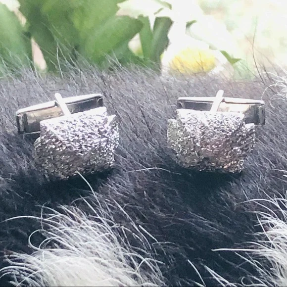 Vintage dome silver plated rough diamond cut texture cuff links