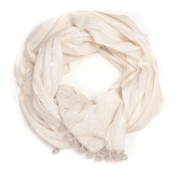 Pom Pom scarf • wrap • sarong