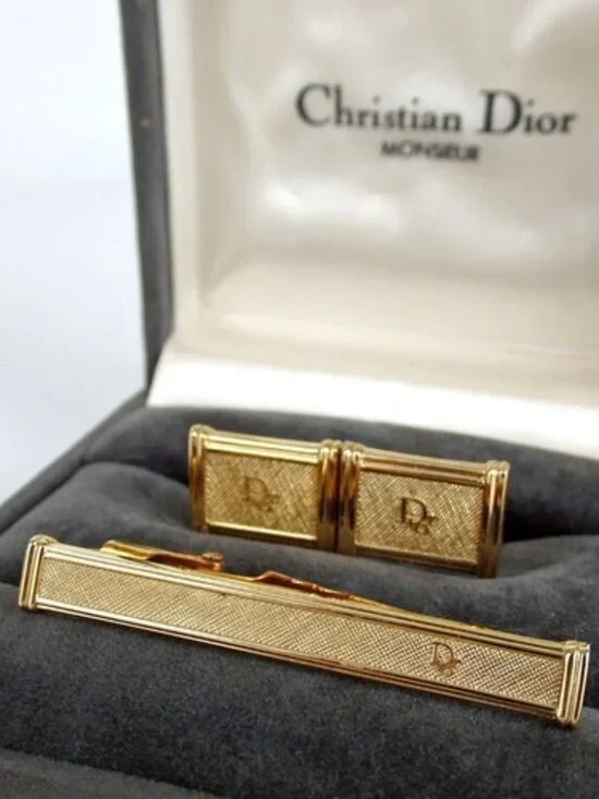 Authentic Christian Dior Cufflinks & Tie bar Metal[Used]