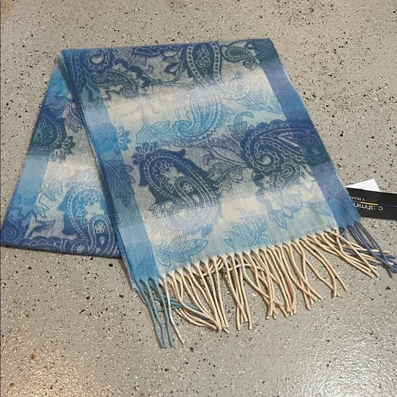 V. FRAAS CASHMINK ACRYLIC PAISLEY WOVEN FRINGED SCARF BLUE WHITE NEW WITH TAGS