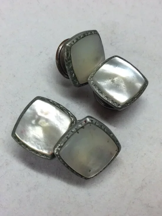 VINTAGE ANTIQUE SQUARE MOP SNAP LINK CUFFLINKS 1/2