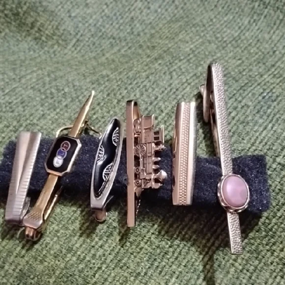 Elegant Gold and Silver Tie Clips(6)