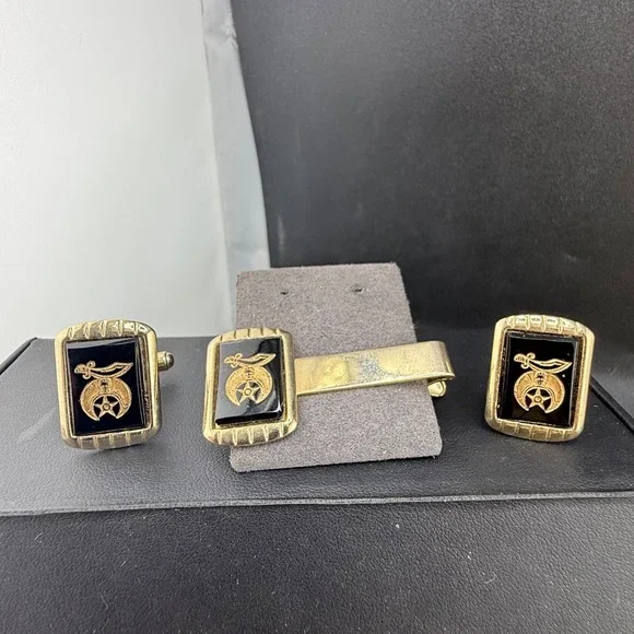 Vintage Shriner's Cufflinks Tie Clip Masons Gold Tone Stone