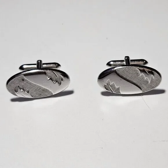 Vintage Swank Silver Tone Oval Textured Leaf Design Cufflinks