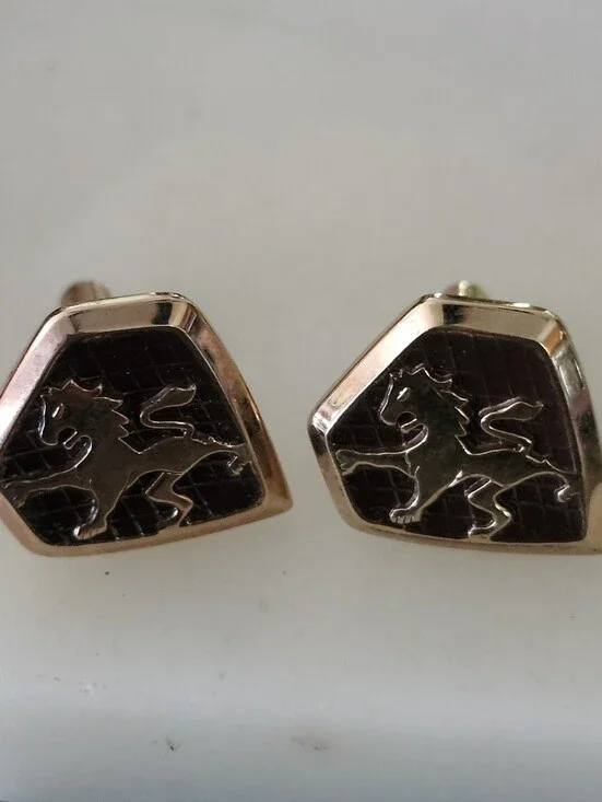 Vtg Hickok Gold Tone Lion Crest Cufflinks