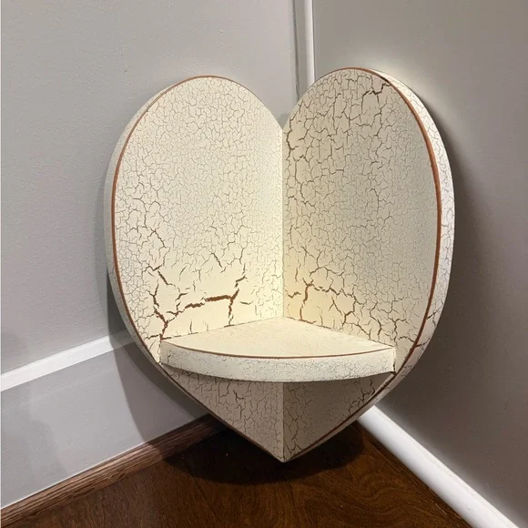 Heart-Shaped Cream Wall Shelf