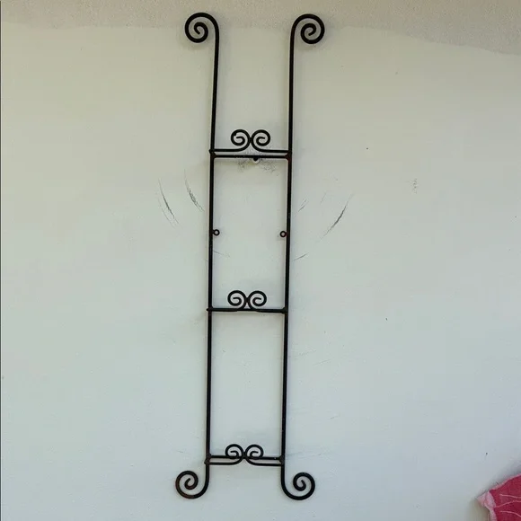 Elegant Black Metal Wall Decor