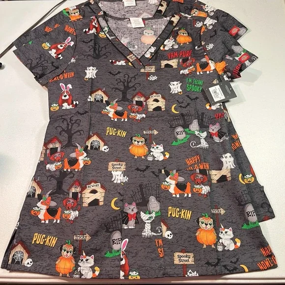 NWT Dickies‎ Halloween Scrub Top Women's Medical Veterinary  Dogs Cats XS DK709