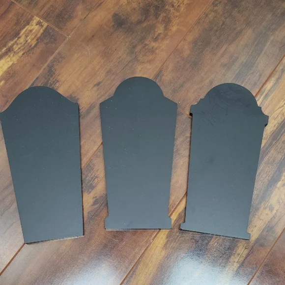 Elegant Black Wall Decor Set