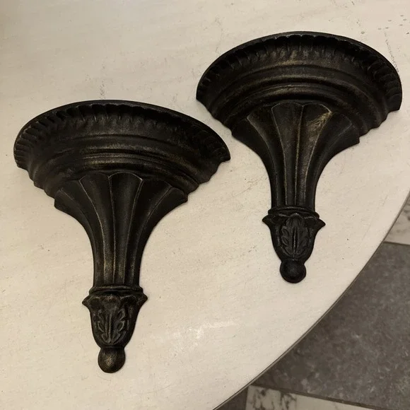 Vintage Pair Of Hoda H050 Black/Oil Rubbed Bronze Cast Metal Wall Shelf Planter