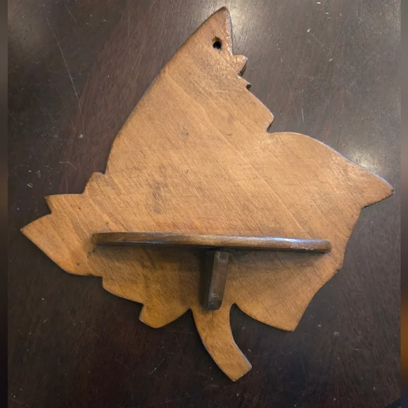 Vintage Leaf Wall Shelf