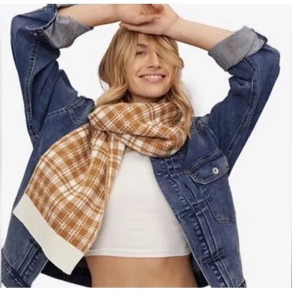Timberland Scarf Houndstooth Plaid Knit Cozy‎ Logo Checker Tan Cream Fall Winter