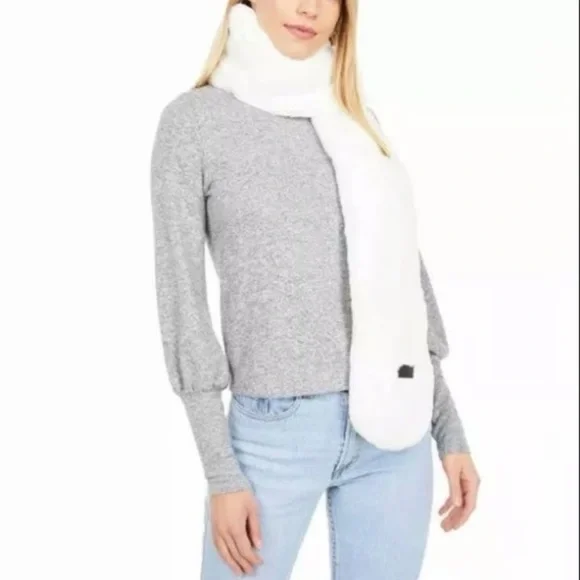 UGG Cream Plush Scarf