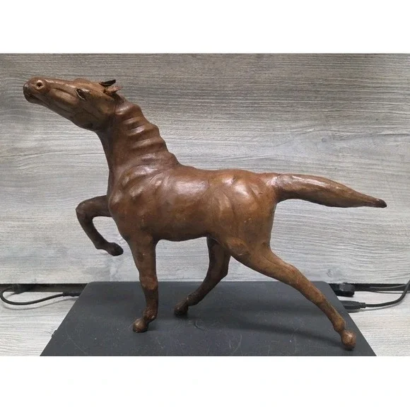 HORSE LEATHER WRAPPED 14 X12 GLASS EYES  EARS Leather.  Bshelf