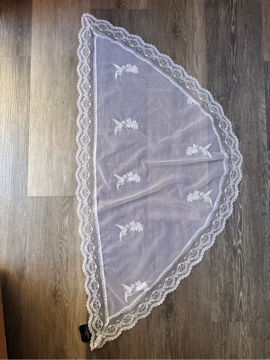 Delicate Vintage White Lace Bridal Veil or Scarf with Floral Appliqués