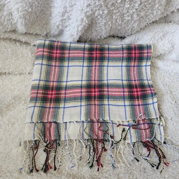 Talbots 100%‎ Wool Tartan Plaid Scarf Red Cream Green