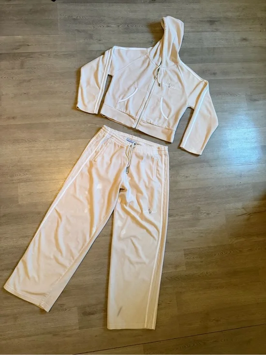 Baby Phat Light Pink Cropped Zip Hoodie & Drawstring Pants Set