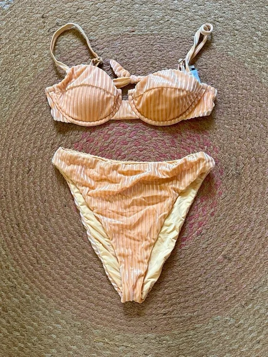 Dippin’ Daisy’s Ribbed Gold/Peach Two-Piece Bikini Set