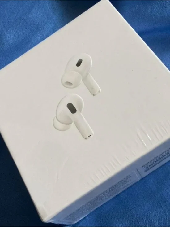 Wireless White Earbuds in Retail Box
