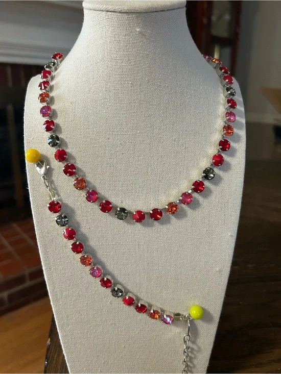 Sabika Jewelry Fun size Red Multi-Crystal Choker Necklace and Bracelet Set