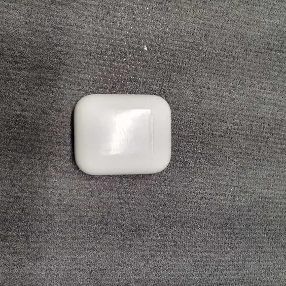 Apple AirPods A1602 Charging Case & Earbuds White Bluetooth OEM