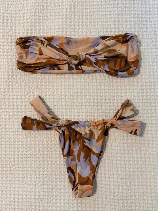 Stone Fox Swim Two-Piece Bandeau Bikini Set in Brown & Lavender Camo Size S