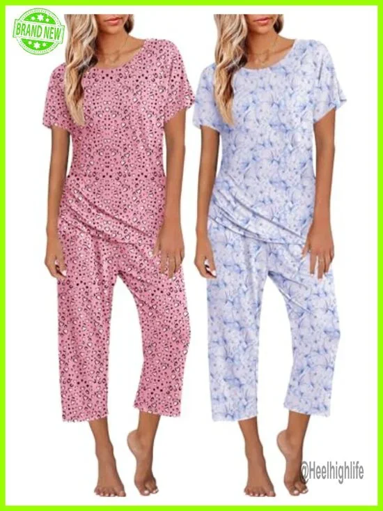 2 Pack Womens Pajamas Sets Short Sleeve Top and Capri Pants Pjs Sleepwear