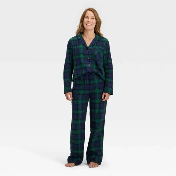 Women's nwt Plaid Flannel Long Sleeve Shirt and Pants Pajama Set - Navy Blue XXL