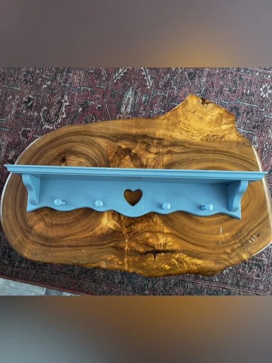 Blue Vintage Heart Peg Wall Shelf