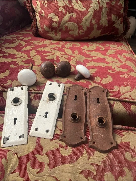 Antique-Style White and Brown Porcelain & Metal Door Knob Set