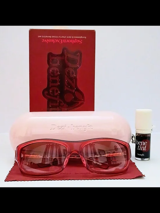 NIB Benefit x DEZI Tints Out Sunglasses & Dark Cherry Benetint Set LE