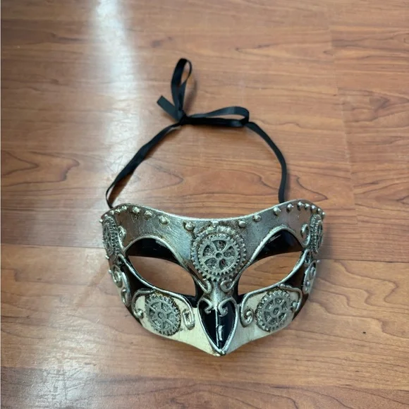 Steampunk Silver Masquerade Mask