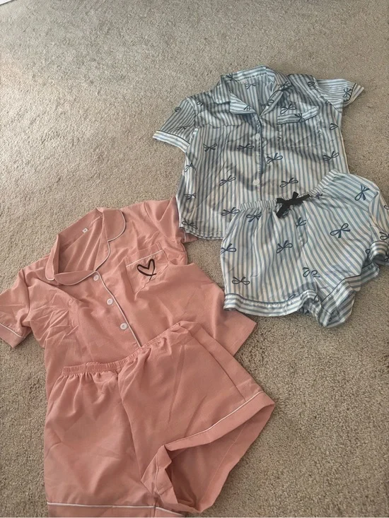 Lot Of 2 Woman's Pajamas Sets Shorts 2 Piece Sleeveless Lounge Sets Small